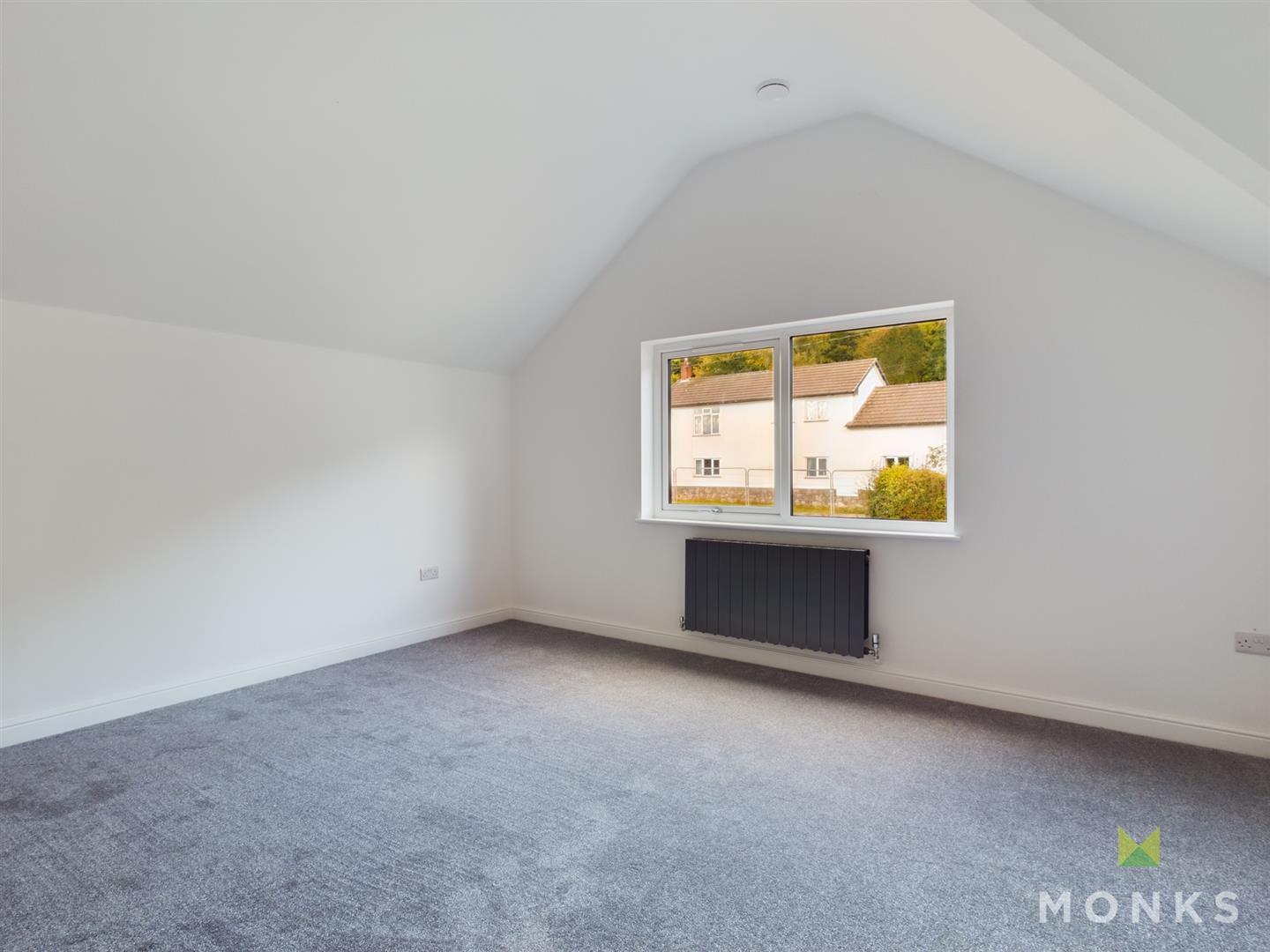 Valley View Coopers Lane, Oswestry, SY10 8LY For Sale
